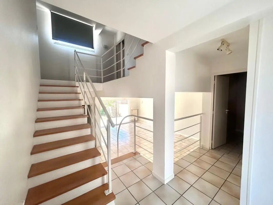 Maison à louer, 173m², Périgueux