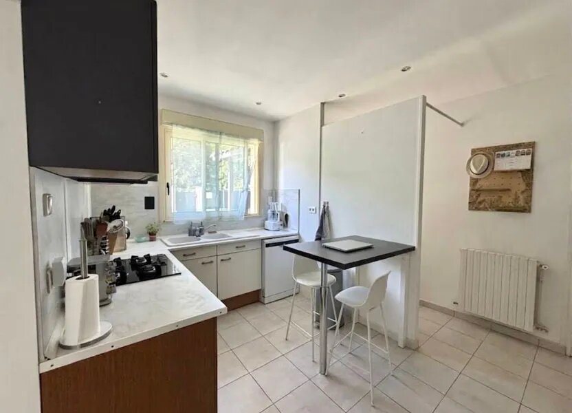 Maison à louer, 98m², Château-l'Evêque