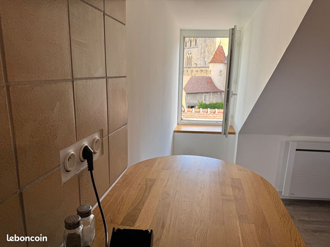 Appartement à louer, 19m², Nevers