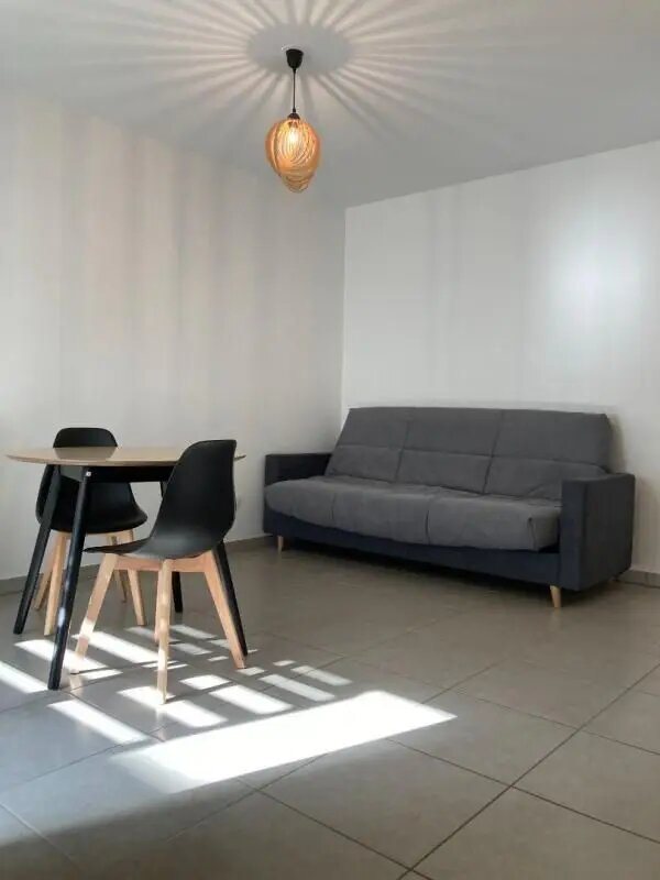 Appartement à louer, 27m², Fontaines-sur-Saône