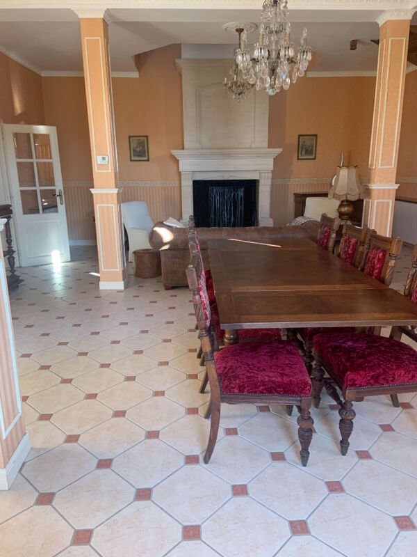 Maison à louer, 250m², Grandfresnoy