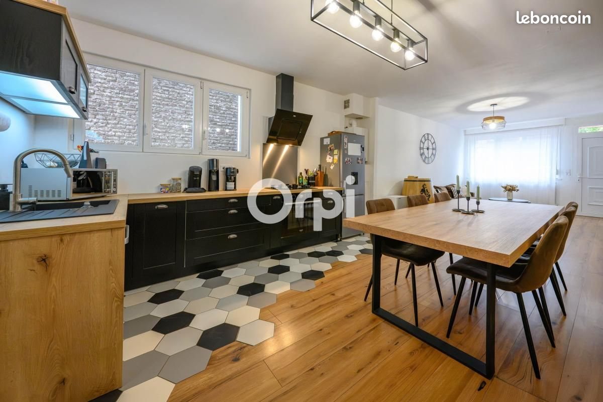 Appartement à vendre, 169m², Anzin