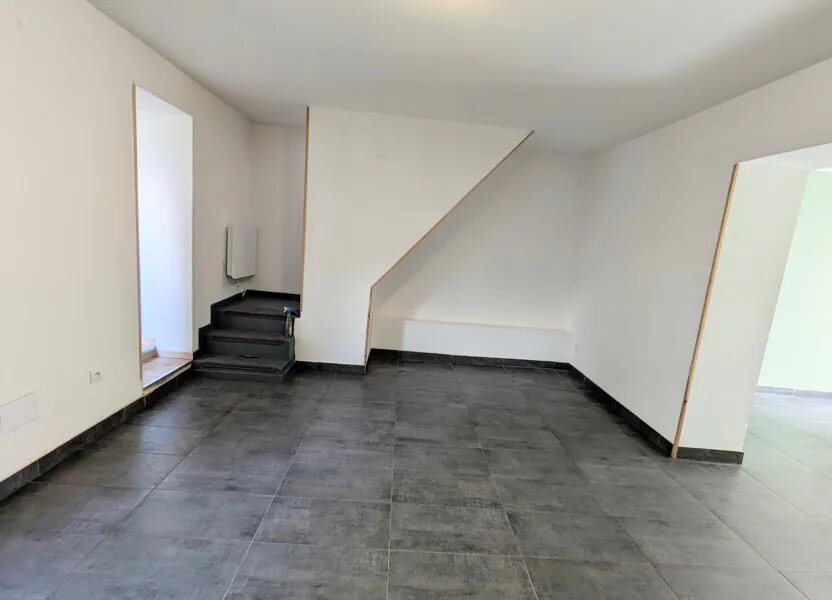 Maison à vendre, 77m², Neuville-Saint-Rémy