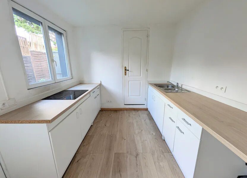 Maison à vendre, 77m², Neuville-Saint-Rémy