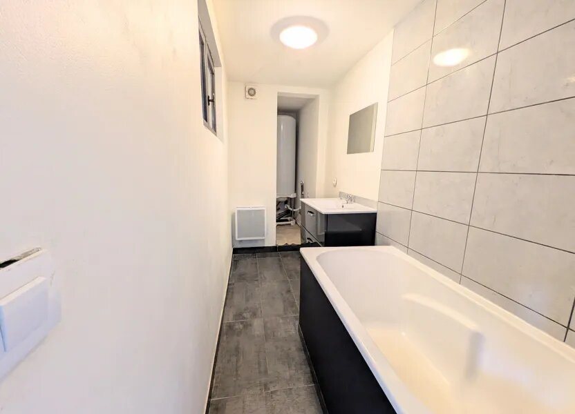 Maison à vendre, 77m², Neuville-Saint-Rémy