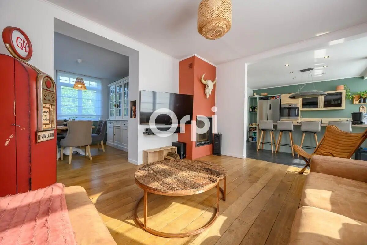 Maison à vendre, 240m², Château-l'Abbaye