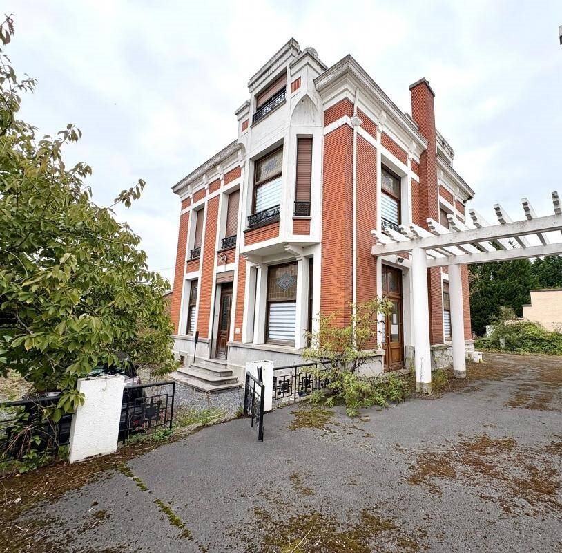 Maison à vendre, 239m², Crespin