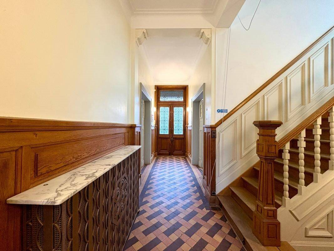 Maison à vendre, 239m², Crespin