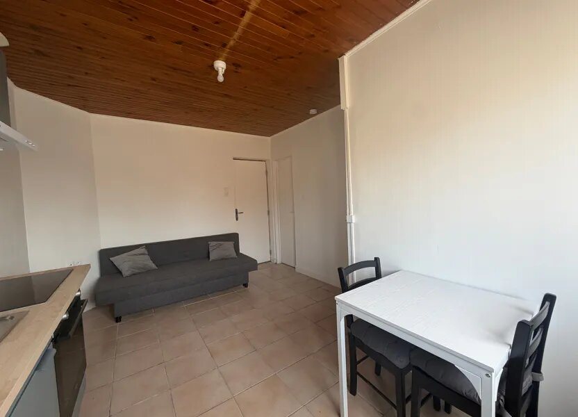 Appartement à louer, 28m², Maubeuge