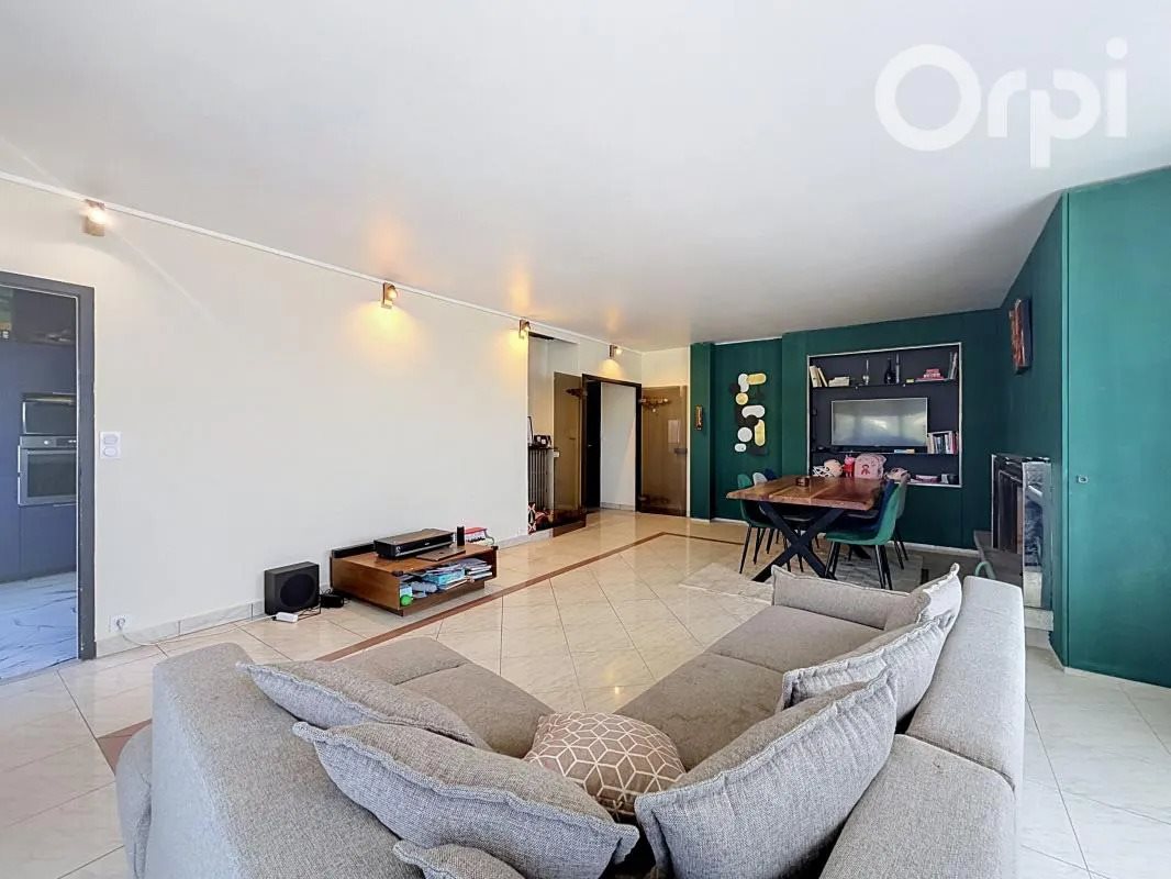 Appartement à vendre, 130m², Ambilly