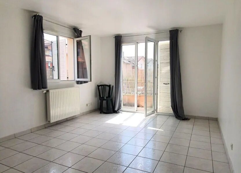 Appartement à louer, 62m², Gex