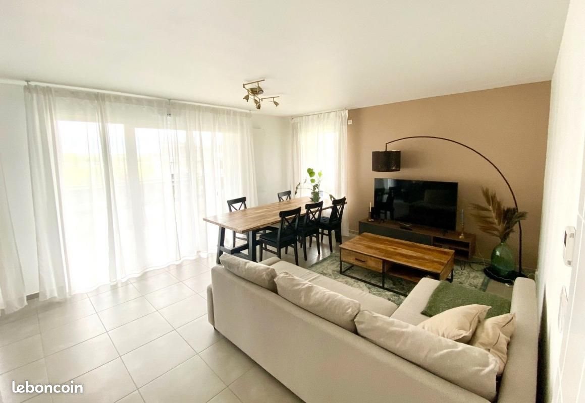 Appartement à louer, 93m², Saint-Julien-en-Genevois