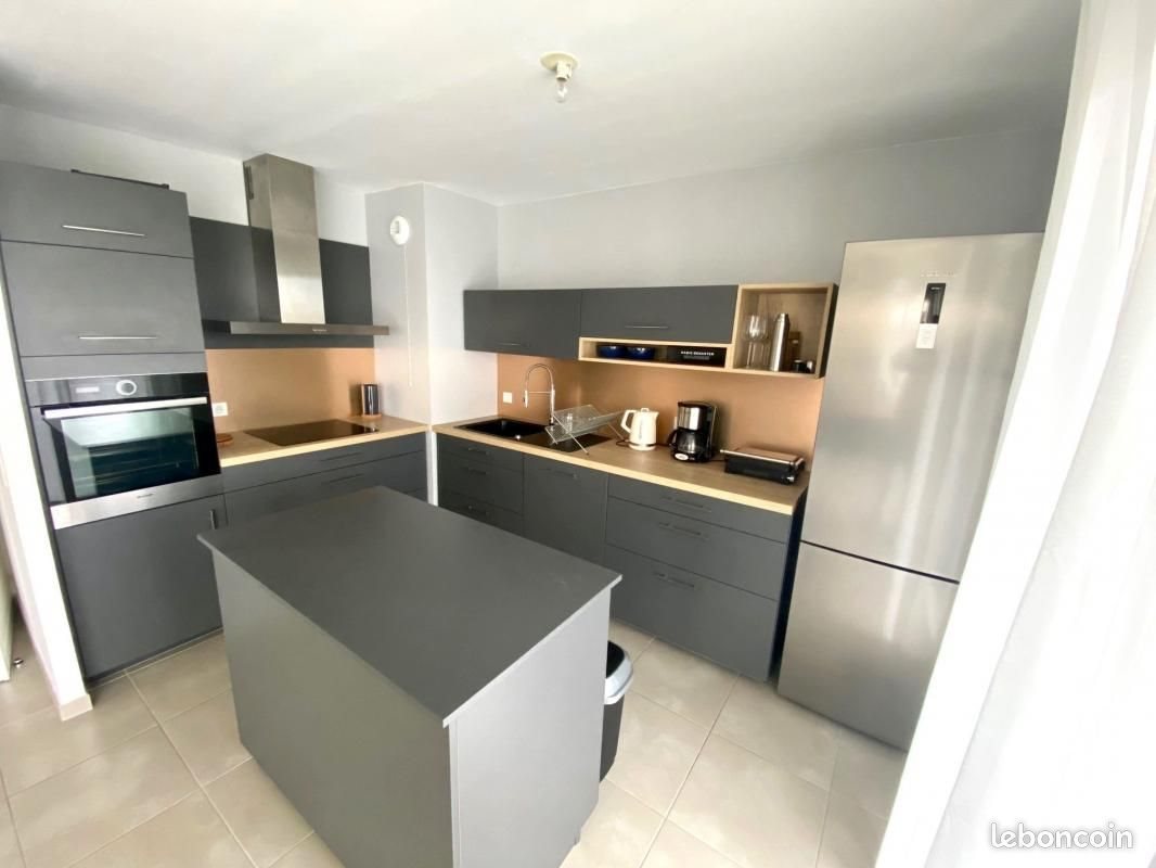 Appartement à louer, 93m², Saint-Julien-en-Genevois