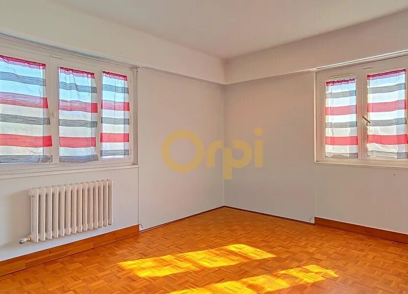 Appartement à vendre, 82m², Saint-Julien-en-Genevois