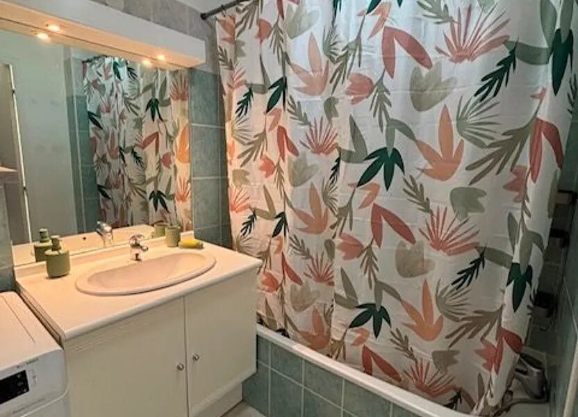 Appartement à louer, 63m², Gex