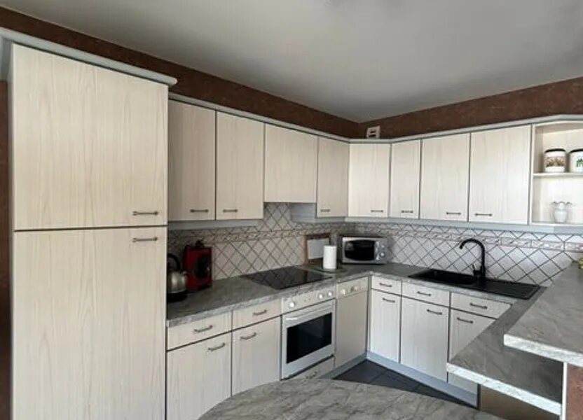 Appartement à louer, 72m², Gex