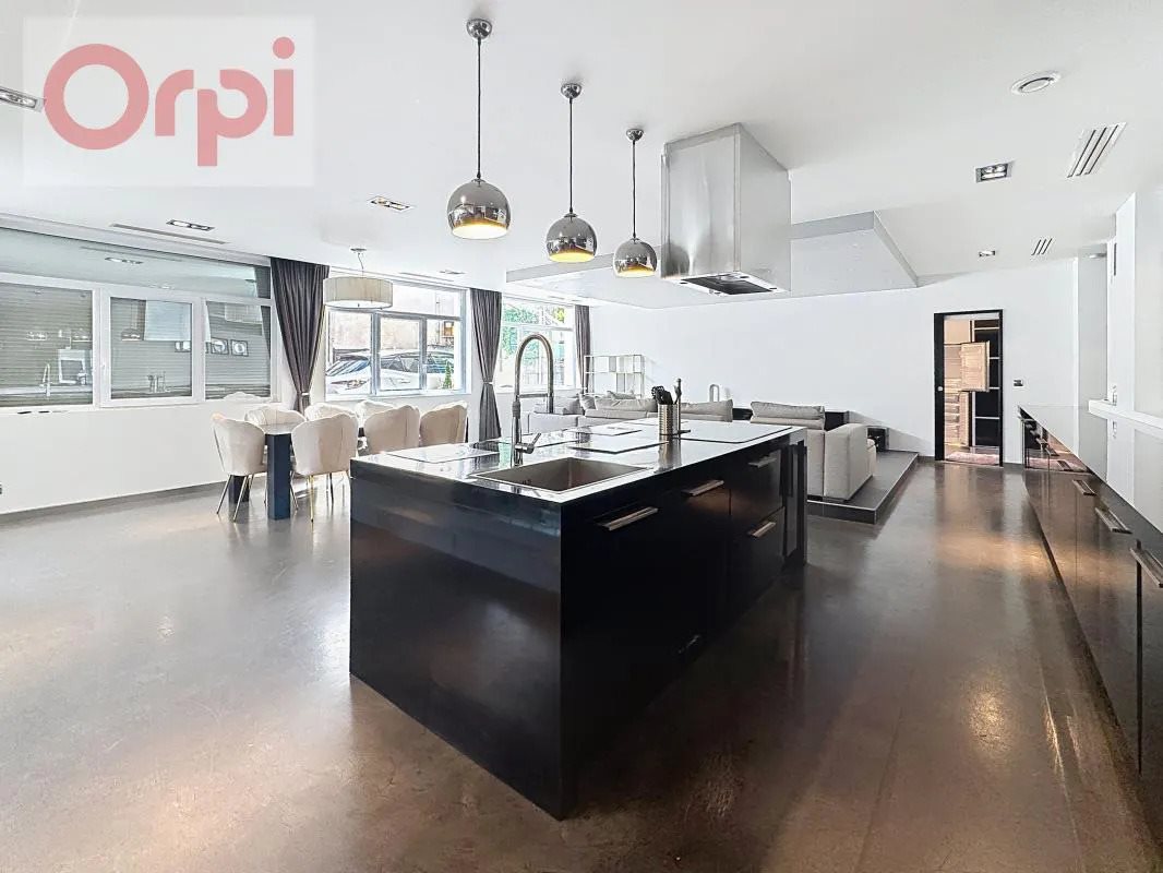 Appartement à louer, 134m², Annemasse