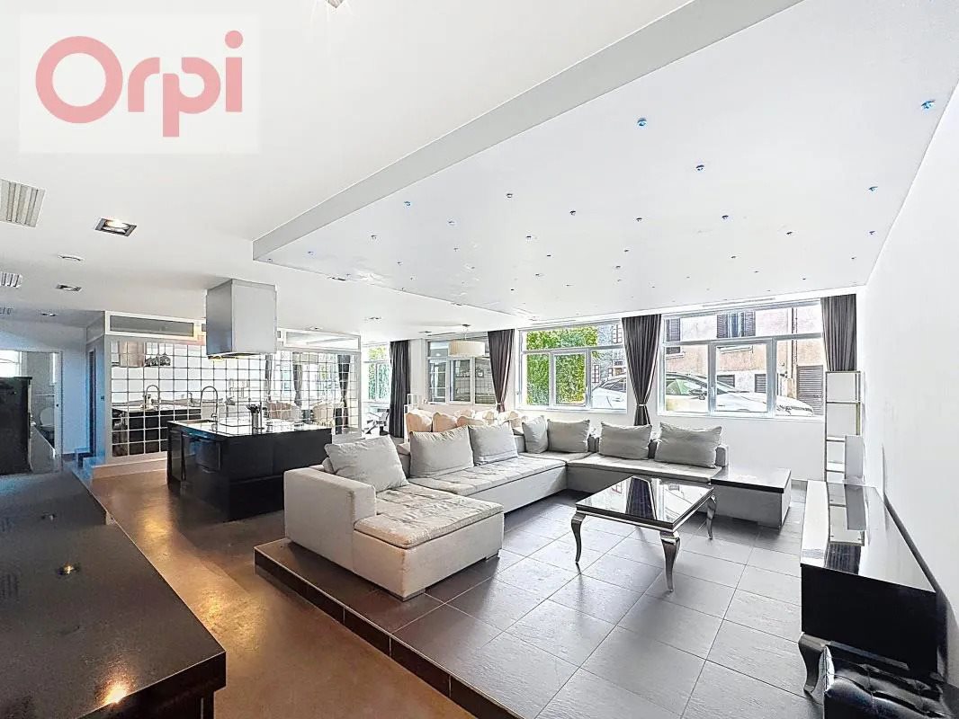 Appartement à louer, 134m², Annemasse