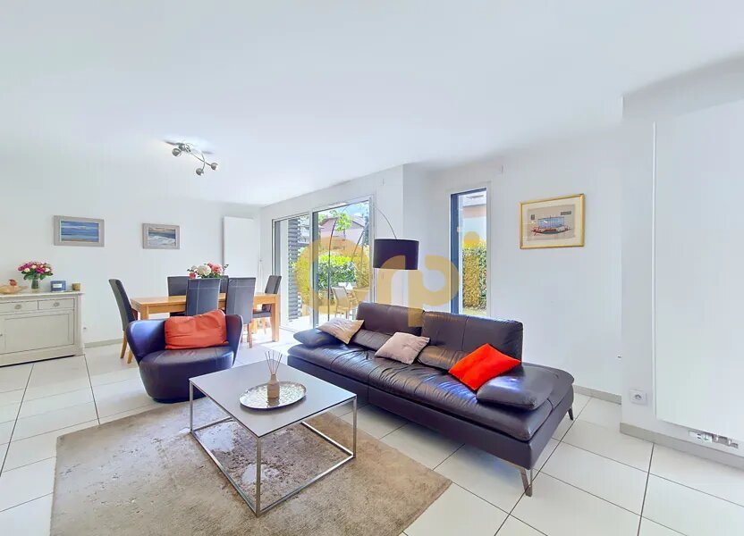 Appartement à vendre, 97m², Saint-Julien-en-Genevois