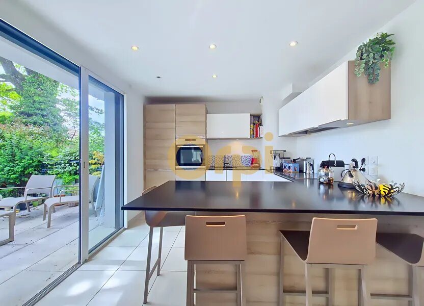 Appartement à vendre, 97m², Saint-Julien-en-Genevois