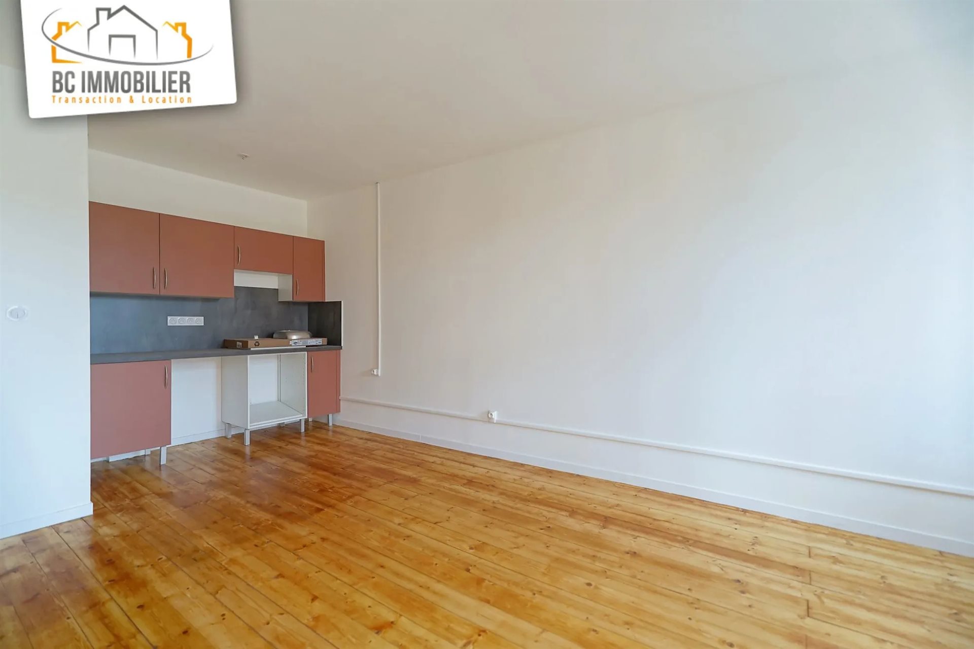 Appartement à louer, 58m², Gex