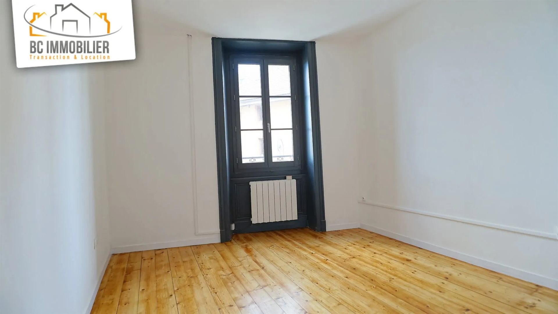 Appartement à louer, 58m², Gex