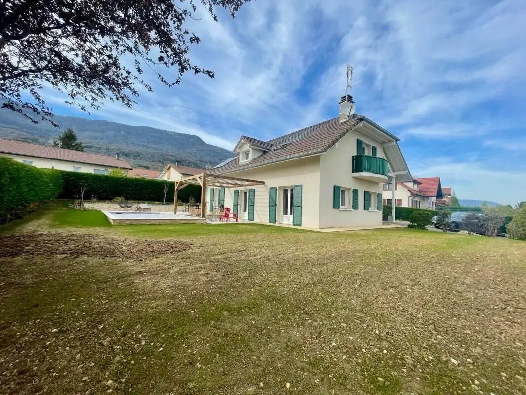 Maison à louer, 176m², Thoiry