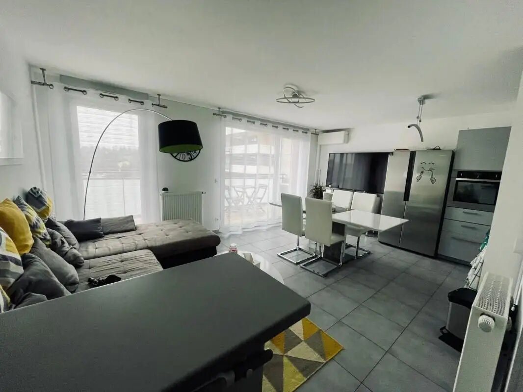 Appartement à louer, 47m², Gex
