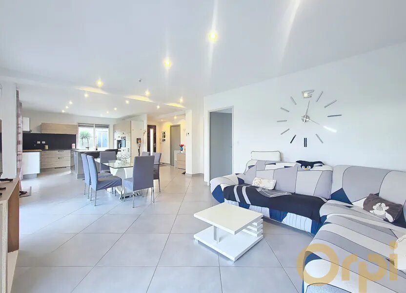 Maison à vendre, 127m², Valleiry