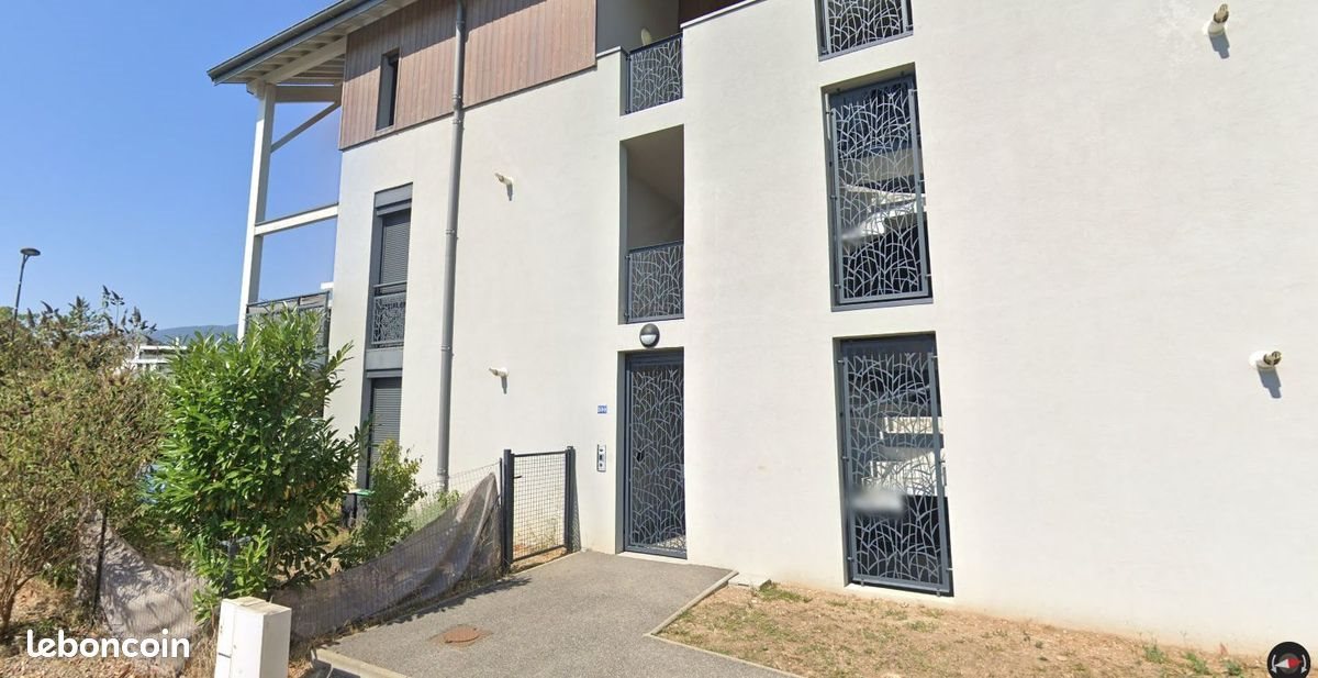Appartement à louer, 41m², Thoiry