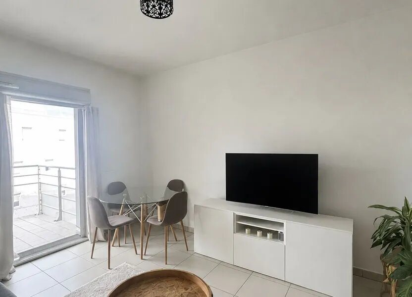 Appartement à louer, 42m², Gex