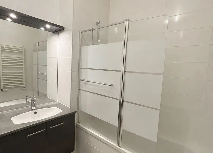 Appartement à louer, 42m², Gex