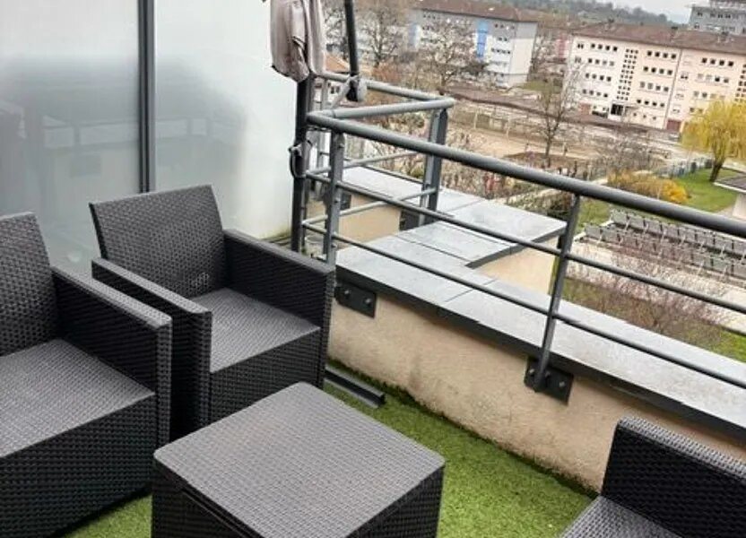 Appartement à louer, 61m², Gex