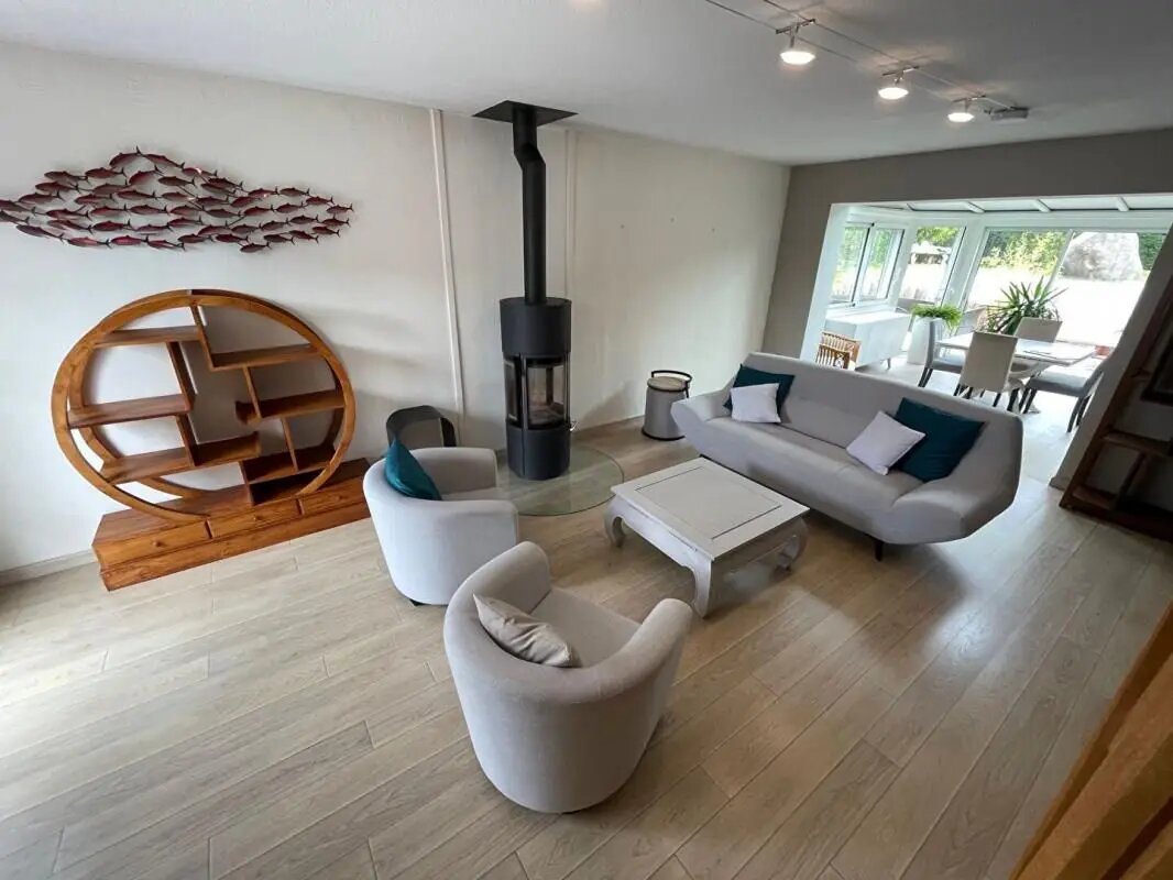 Maison à louer, 96m², Gex