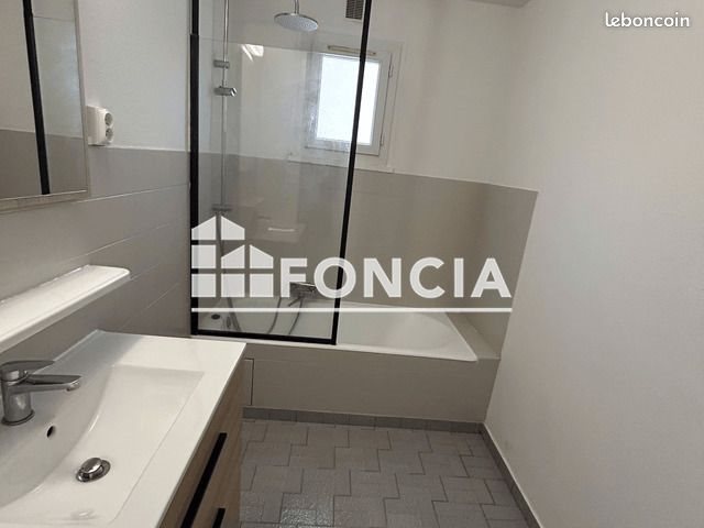 Appartement à louer, 73m², Annemasse