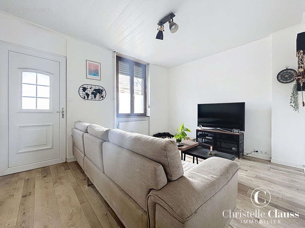 Maison à vendre, 71m², Mulhouse