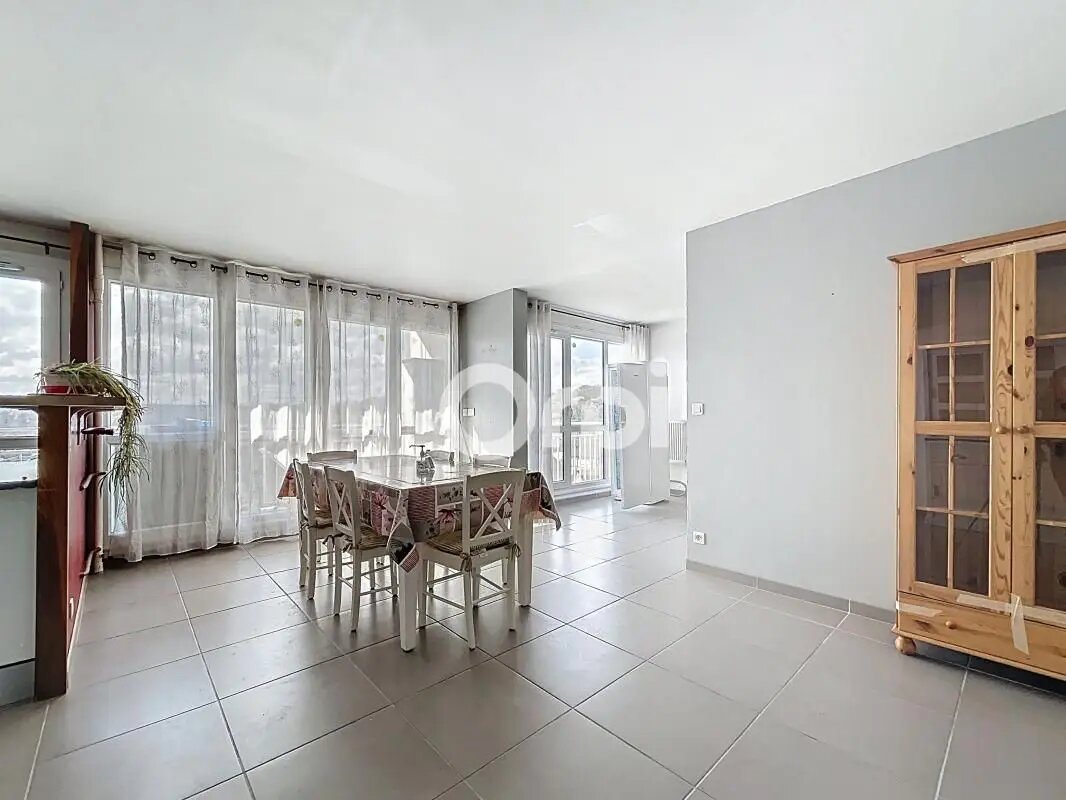 Appartement à vendre, 78m², Montataire
