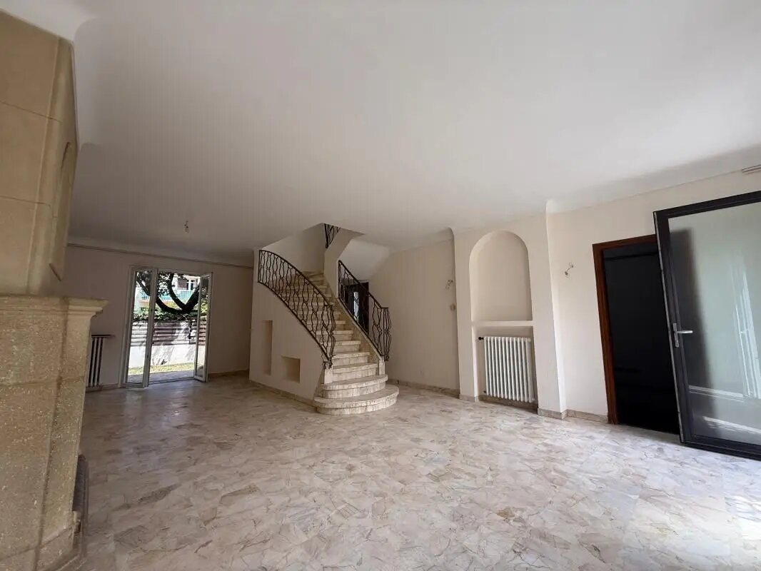 Maison à louer, 4m², Perpignan