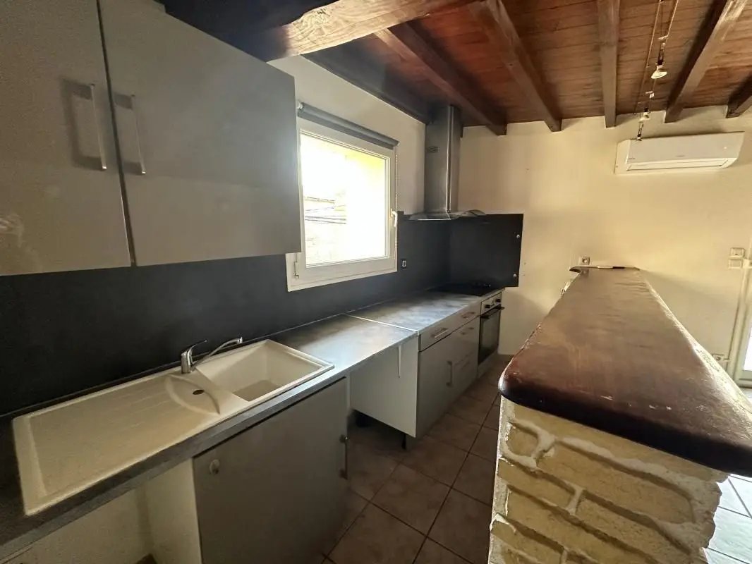Appartement à louer, 65m², Bages