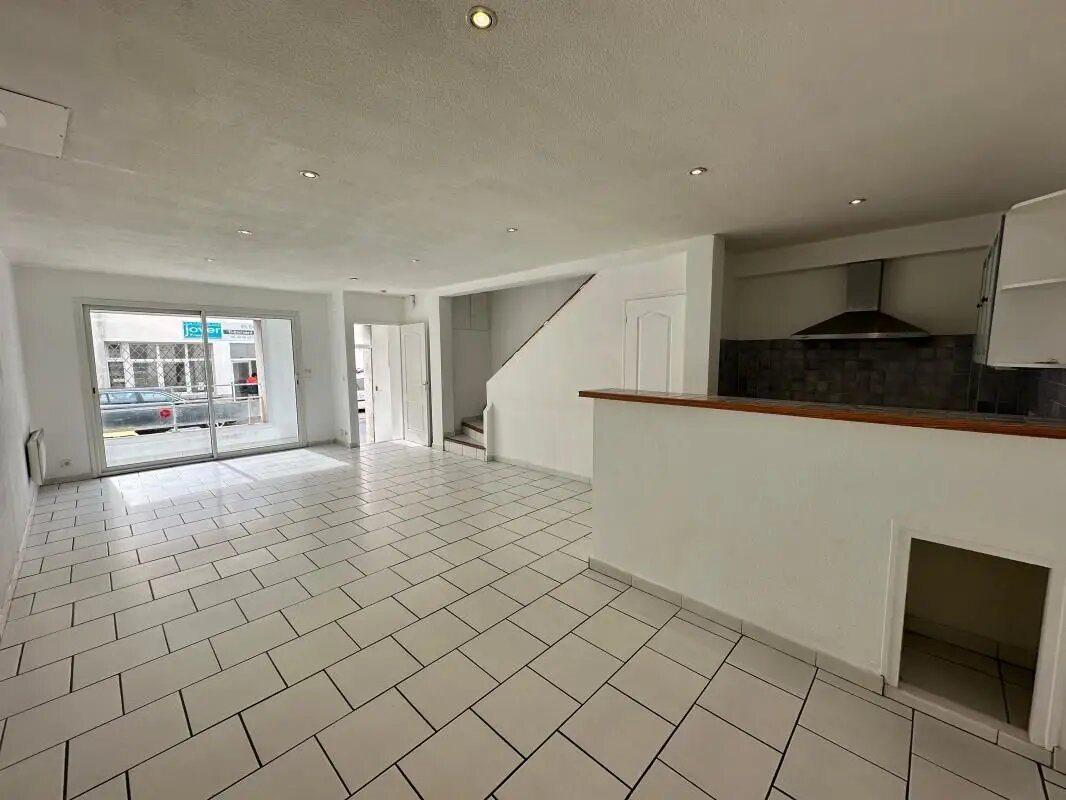 Maison à louer, 75m², Thuir