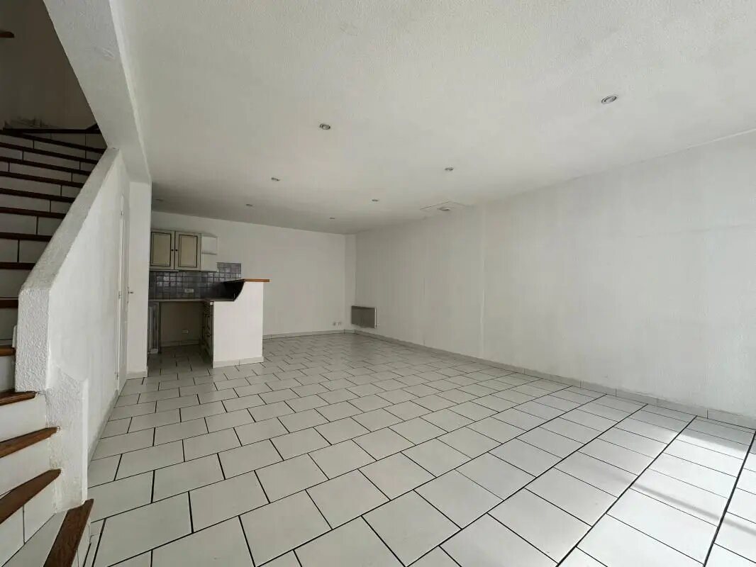 Maison à louer, 75m², Thuir