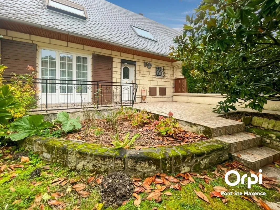Maison à vendre, 99m², Fleurines