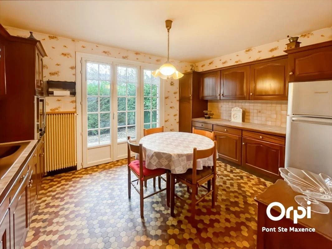 Maison à vendre, 99m², Fleurines