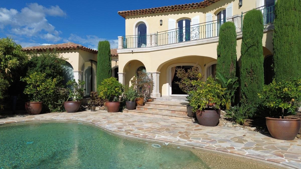 Maison à vendre, 224m², Fréjus