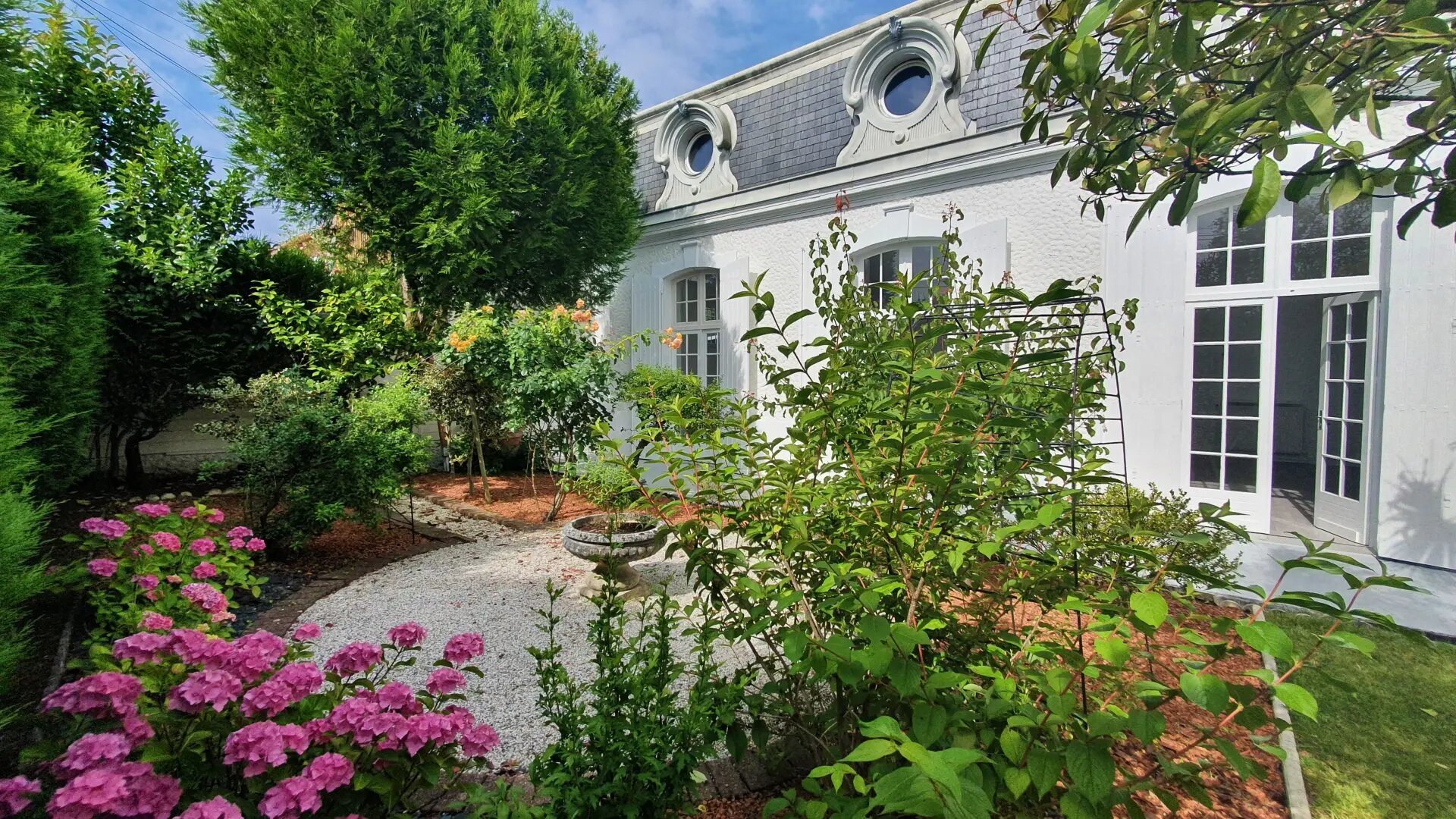 Maison à vendre, 272m², Cenon