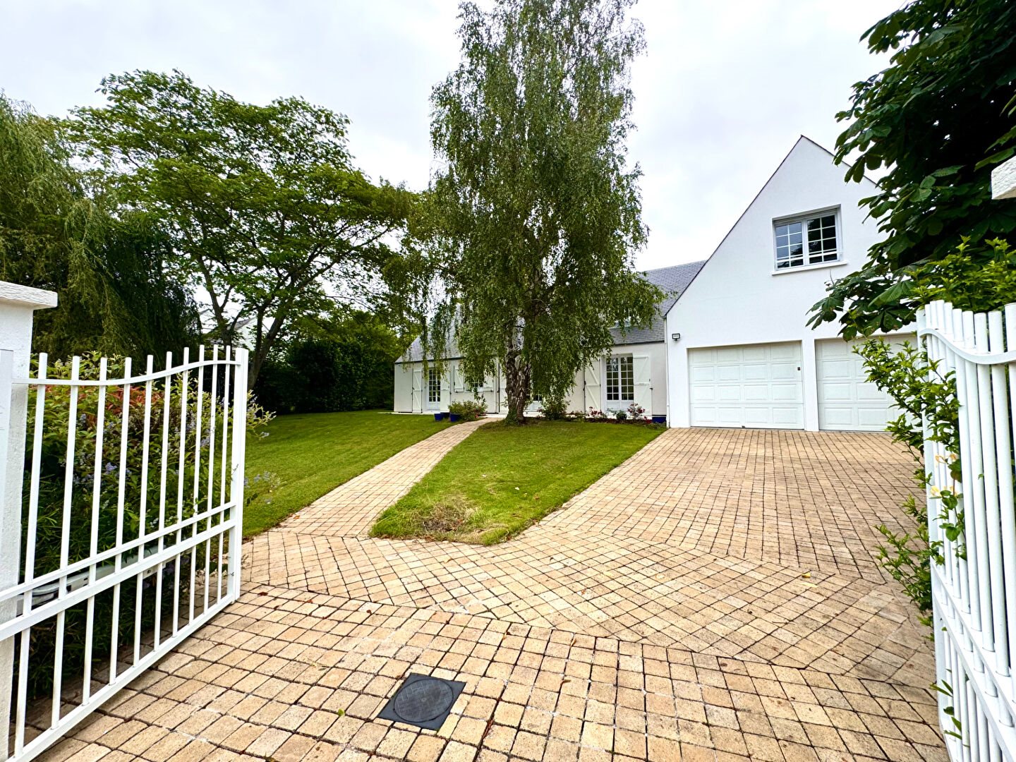 Maison à vendre, 211m², Férolles-Attilly