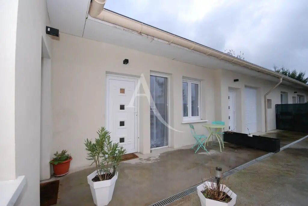 Appartement à louer, 34m², Servon