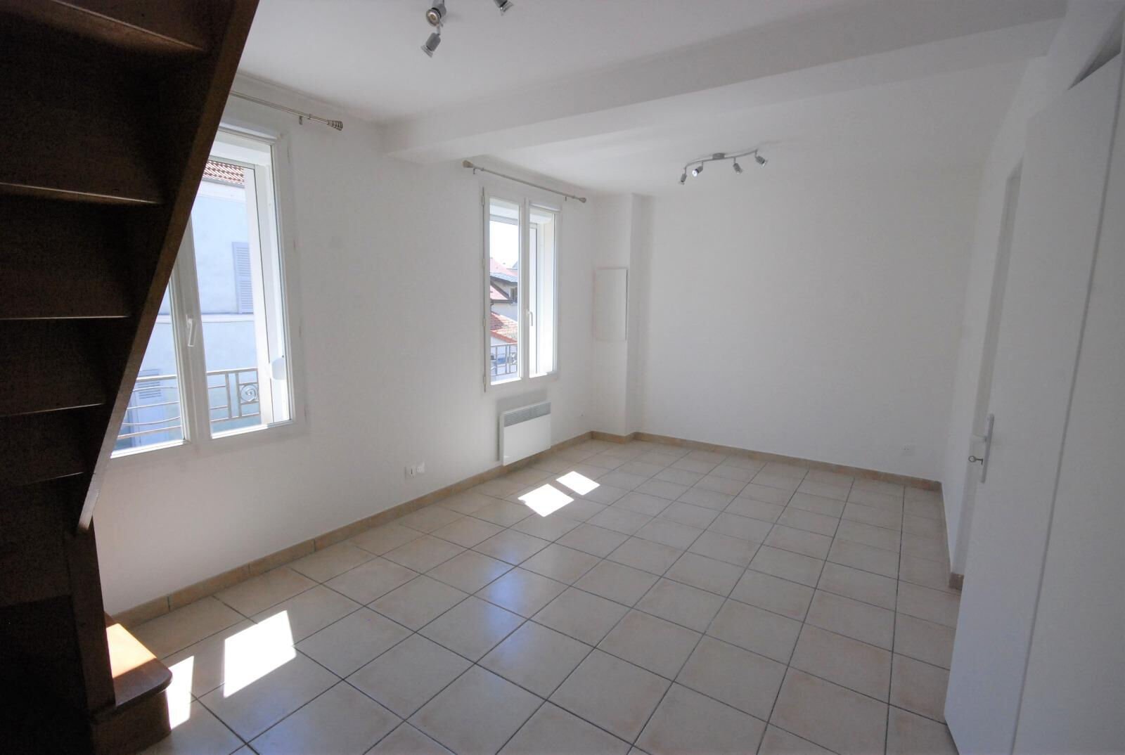 Appartement à vendre, 110m², Chevry-Cossigny