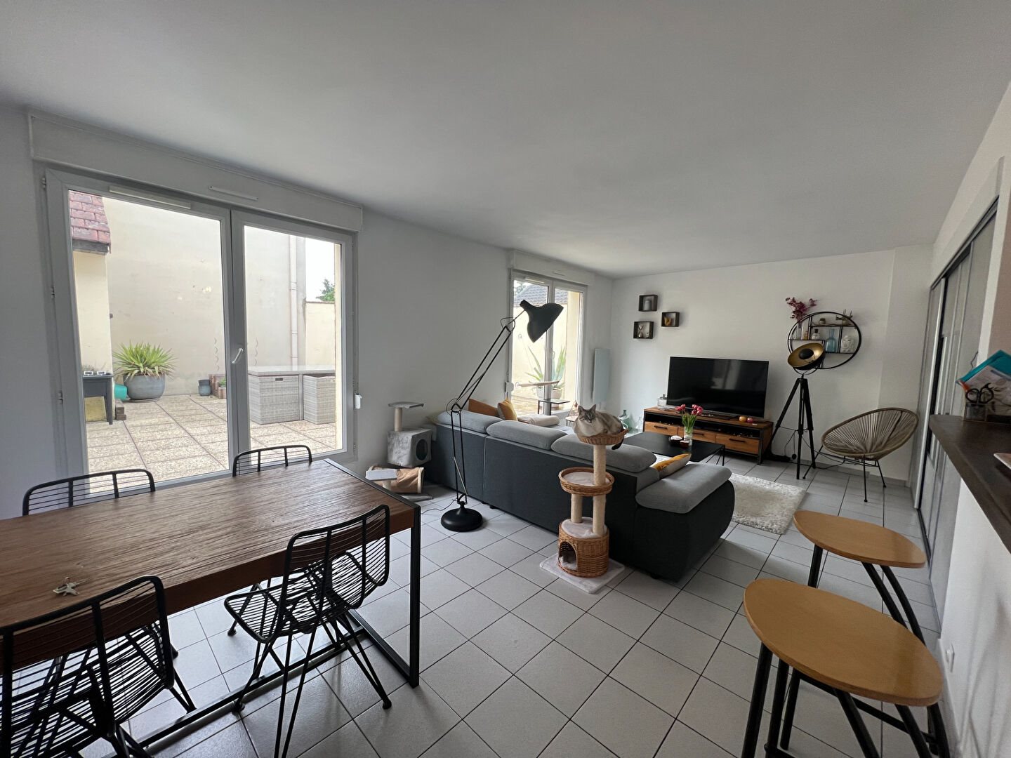 Appartement à louer, 70m², Chevry-Cossigny