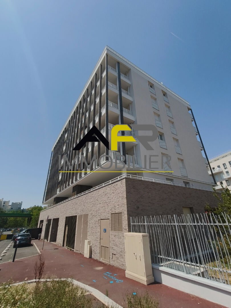 Appartement à louer, 30m², Cergy